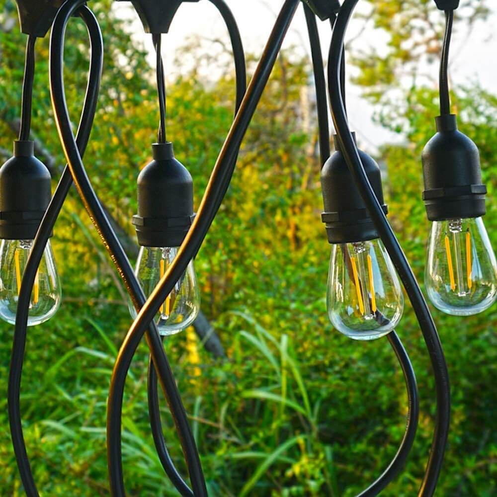 водоустойчива светеща гирлянда