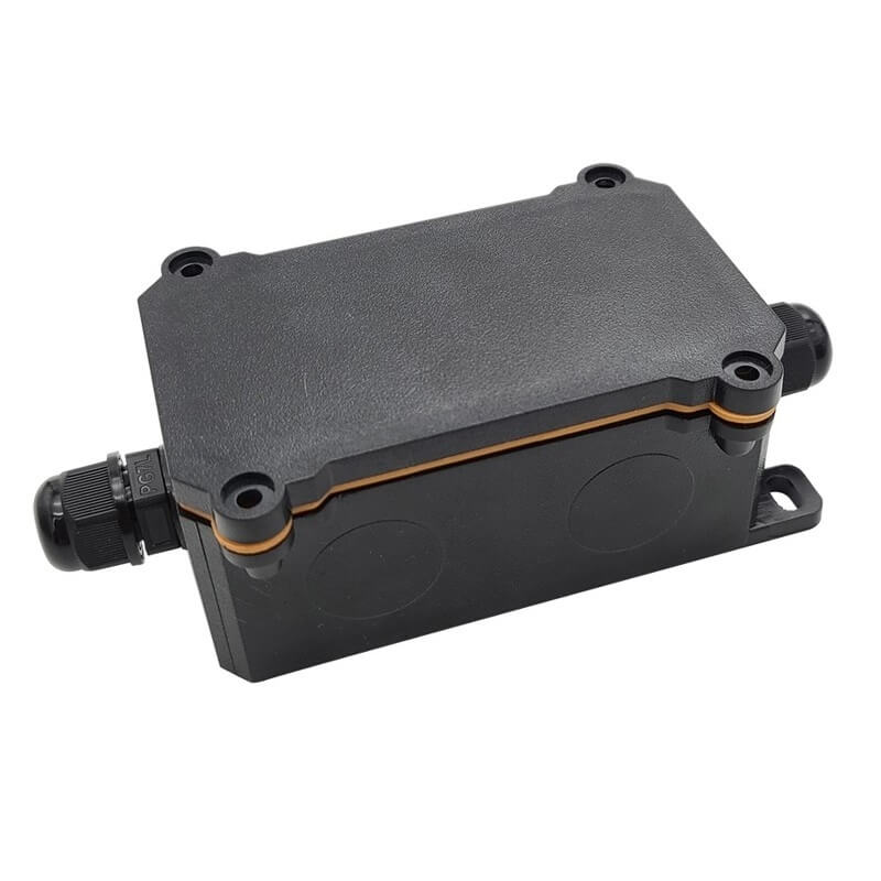 WiFi реле превключвател за външен монтаж