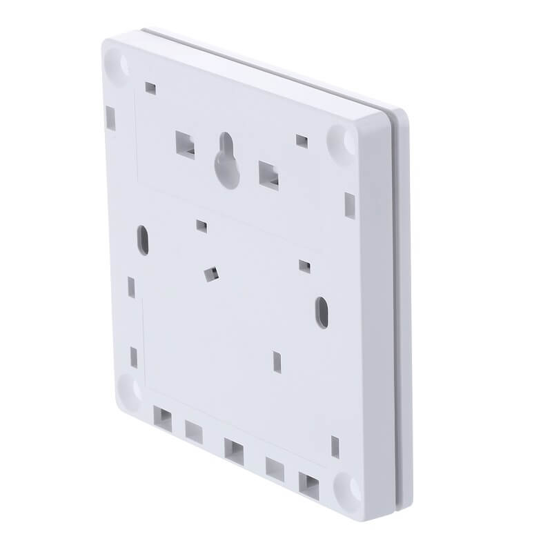 безжичен ключ BAT отзад